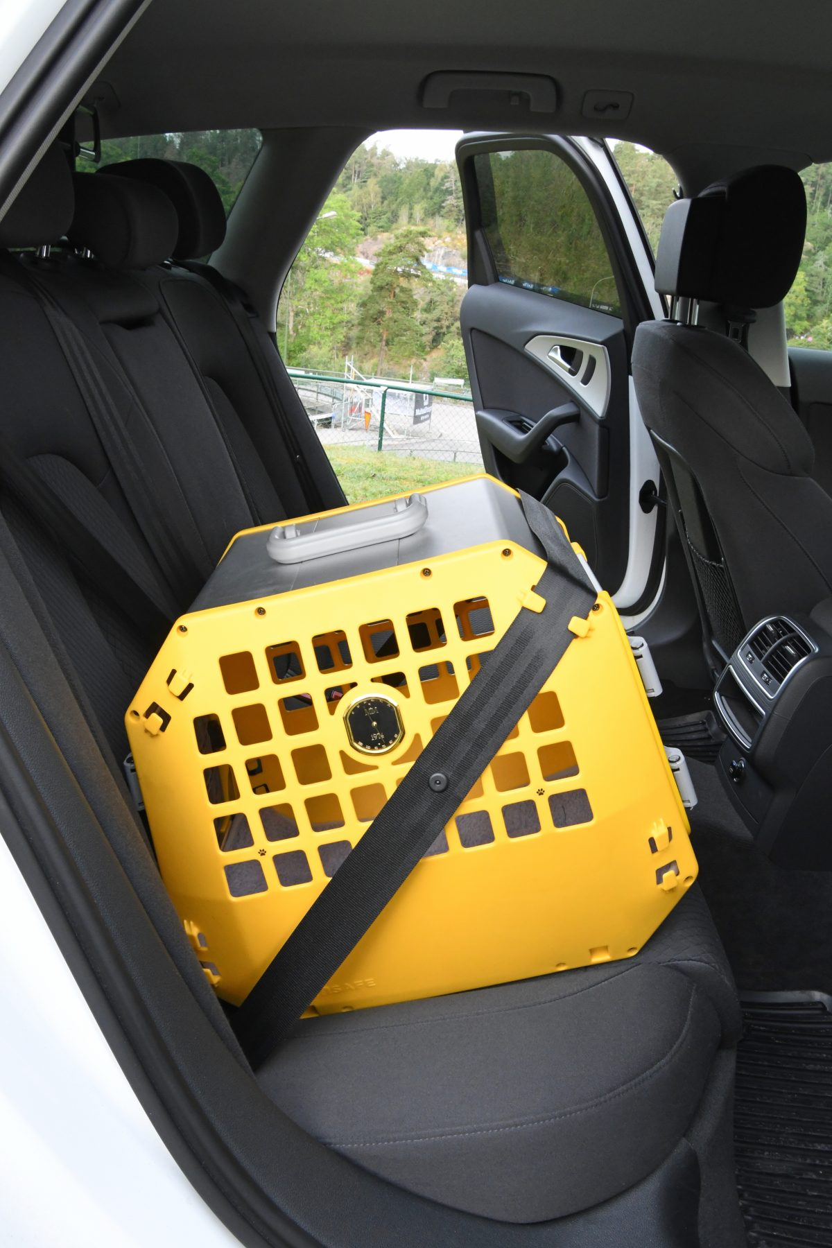 Transportavimo narvas augintiniams MimSafe Care2 Large Yellow - Image 3