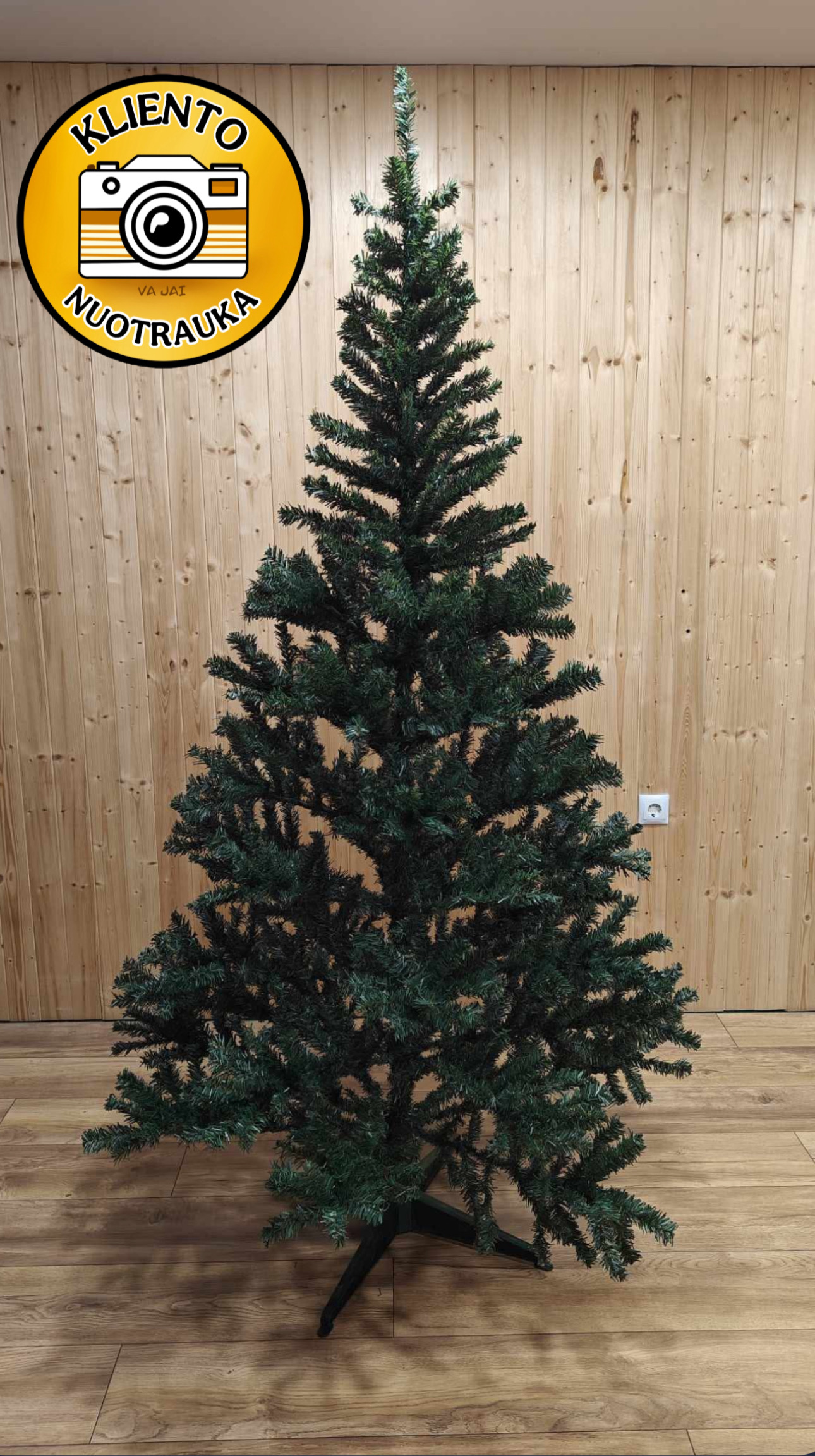 Dirbtinė eglutė „Lindvallen“ 210cm - Image 6