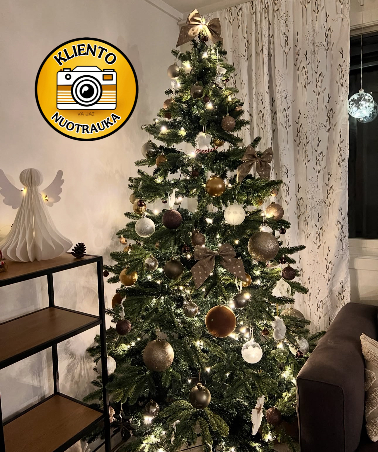 Dirbtinė eglutė su LED apšvietimu „Chamonix“ 150cm - Image 17