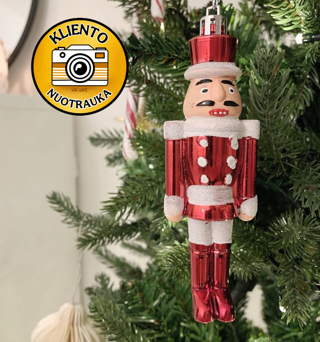 Dirbtinė eglutė su LED apšvietimu „Chamonix“ 250cm - Image 45