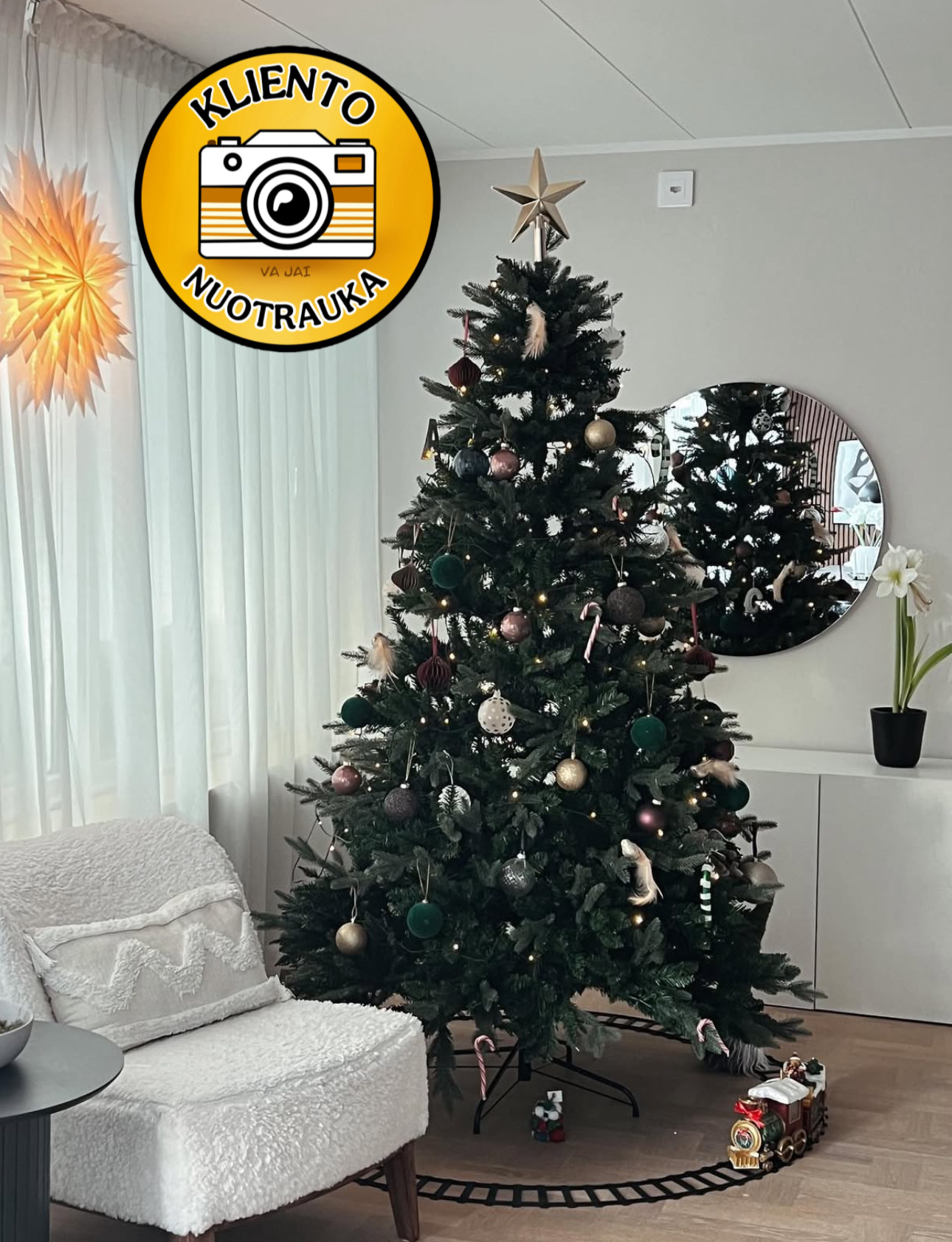 Dirbtinė eglutė su LED apšvietimu „Piteå“