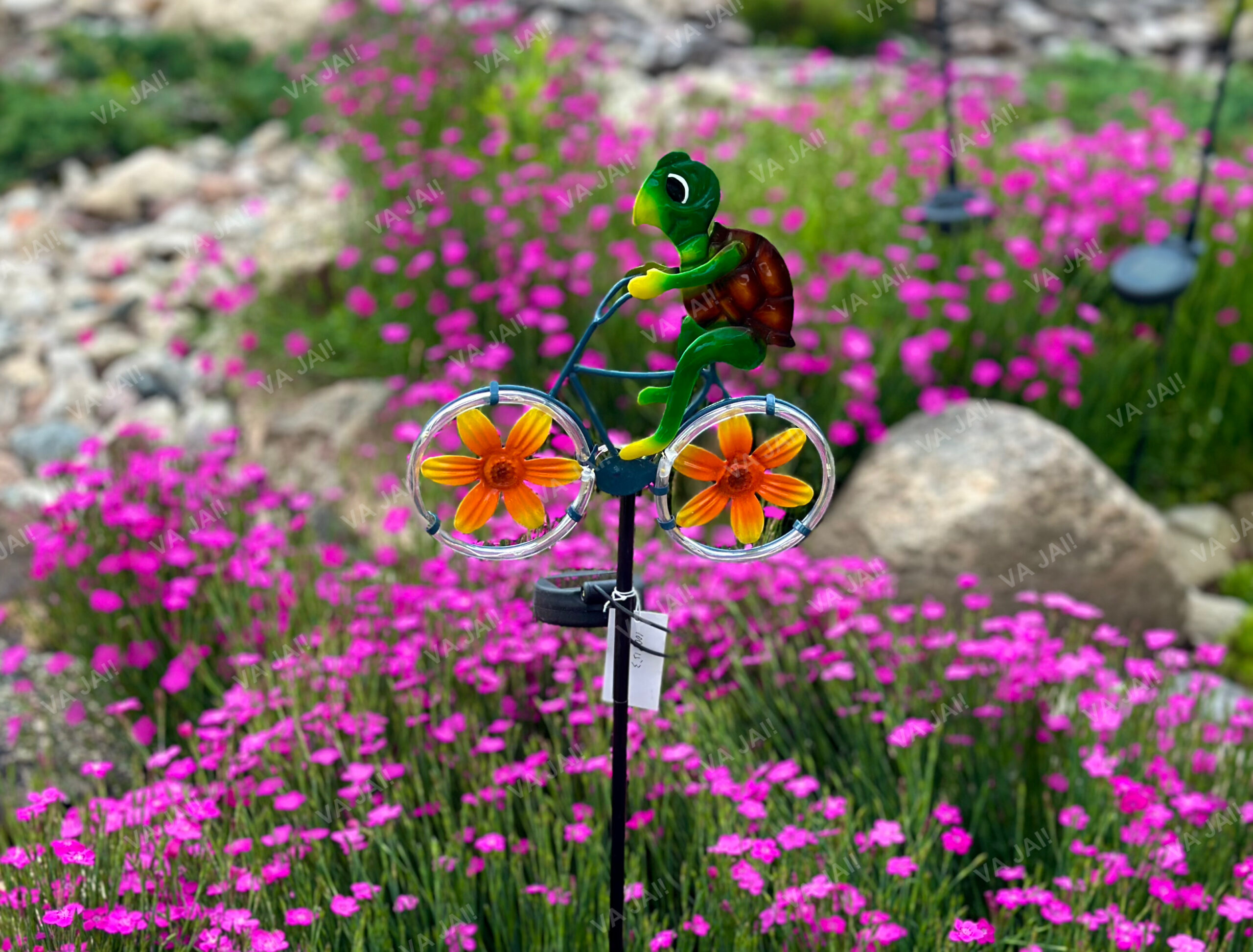 Dekoratyvinė saulės lempa "LuminousFrog"