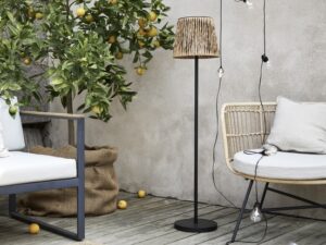 Lauko šviestuvas su saulės baterija „Cesta“