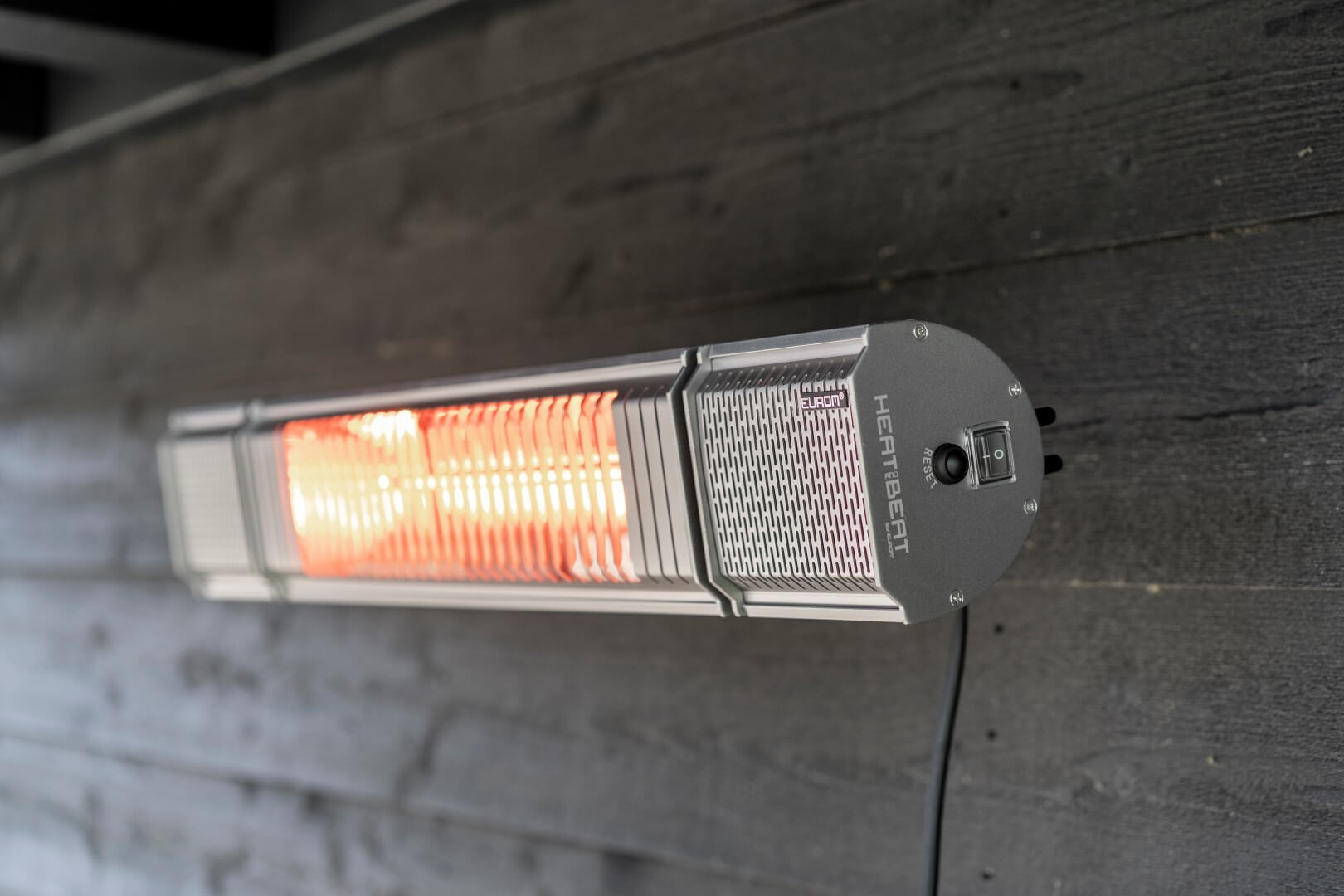 EUROM Heat and Beat infraraudonųjų spindulių terasos šildytuvas