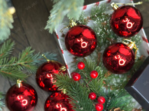 Eglutės žaisliukų komplektas „Red“