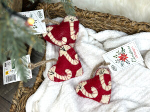 Veltinis eglutės žaisliukas „Širdelė“