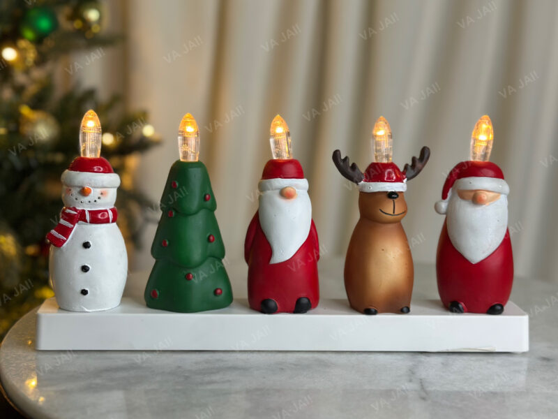 Kalėdinė LED žvakidė „Christmas Family“