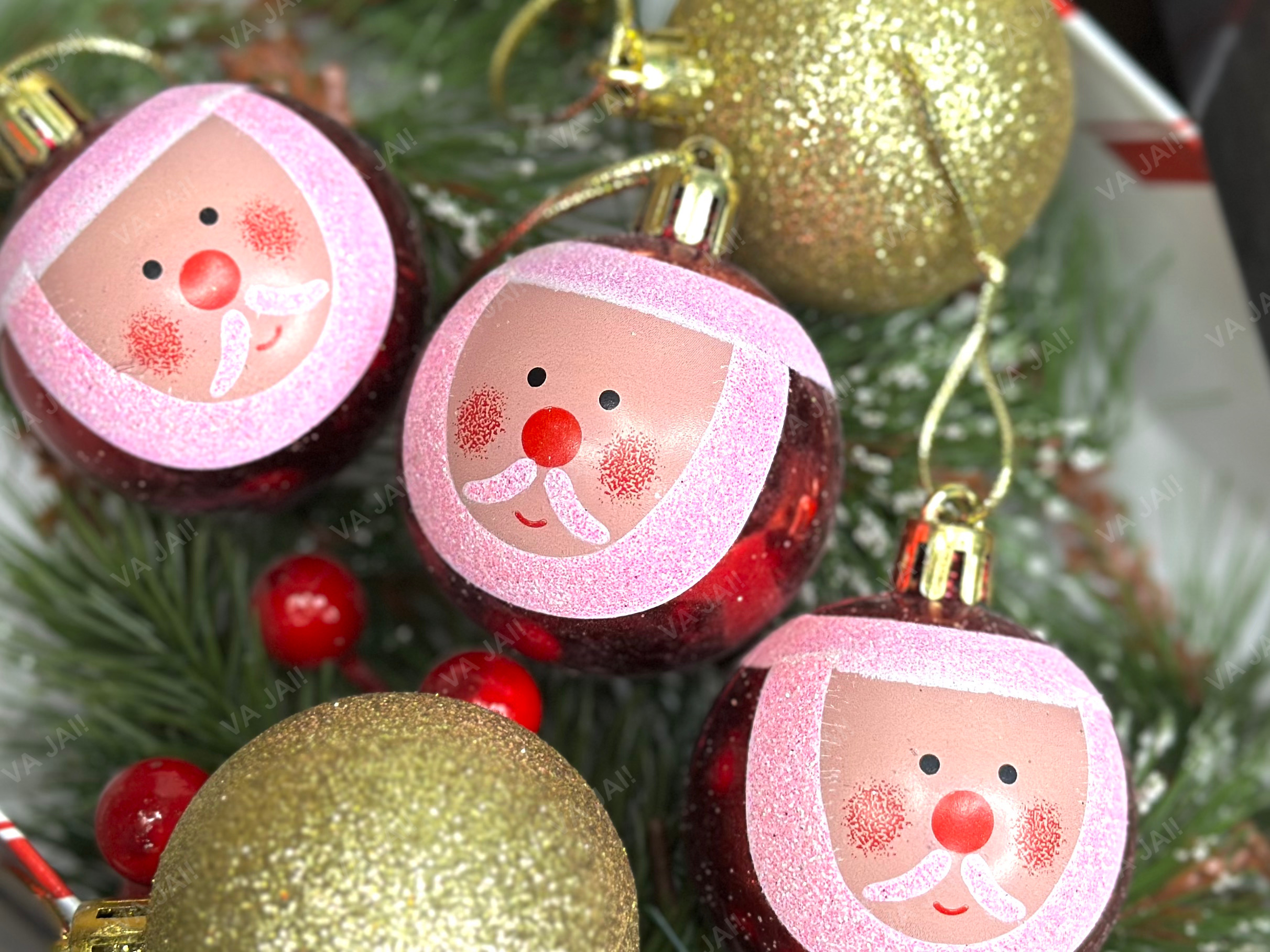 Eglutės žaisliukų komplektas „Happy Santa“ - Image 2