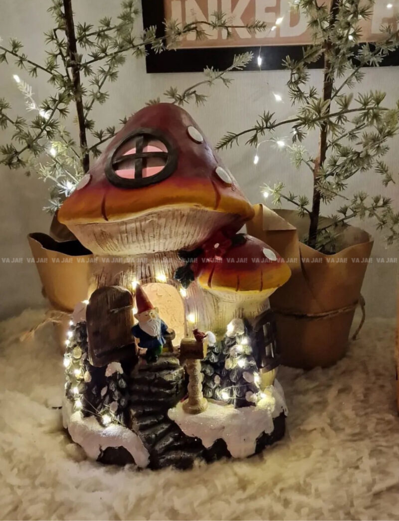 Kalėdinis miestelis „Mushroom house“ - Image 9