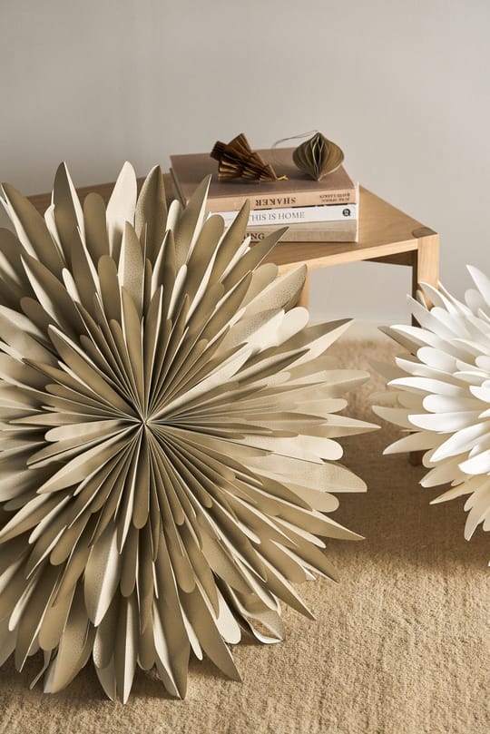 Popierinė žvaigždė „Luna“