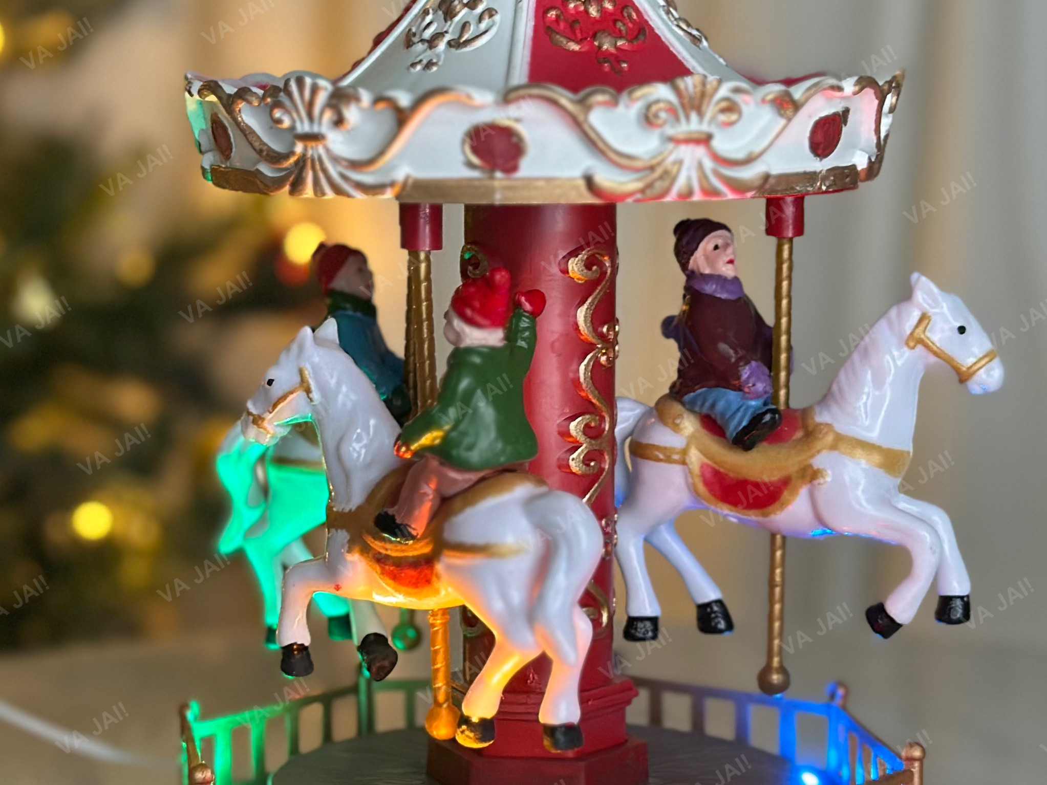 Kalėdinis miestelis „Carousel“ - Image 2