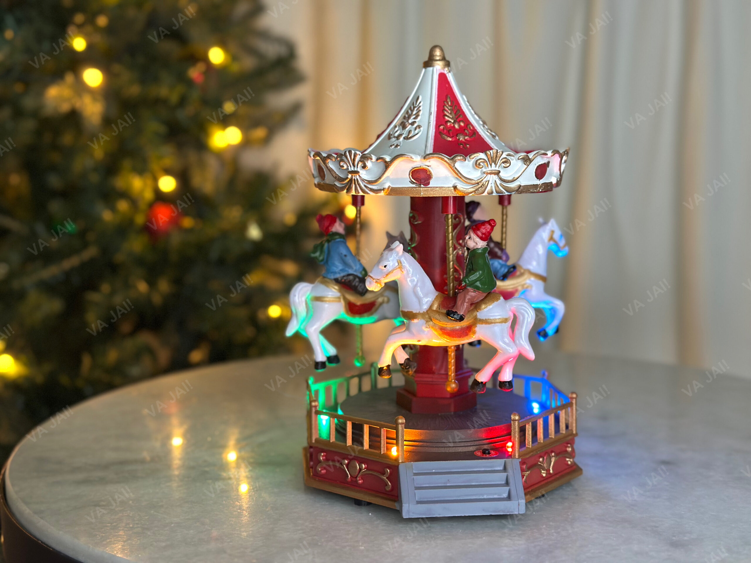 Kalėdinis miestelis „Carousel“