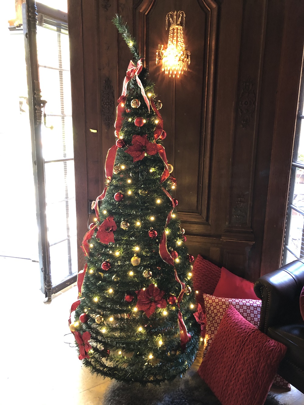 Dirbtinė eglutė su papuošimais ir LED apšvietimu „Pop-Up“ - Image 5