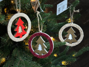 Eglutės žaisliukas „Cozzy Teddy Tree“