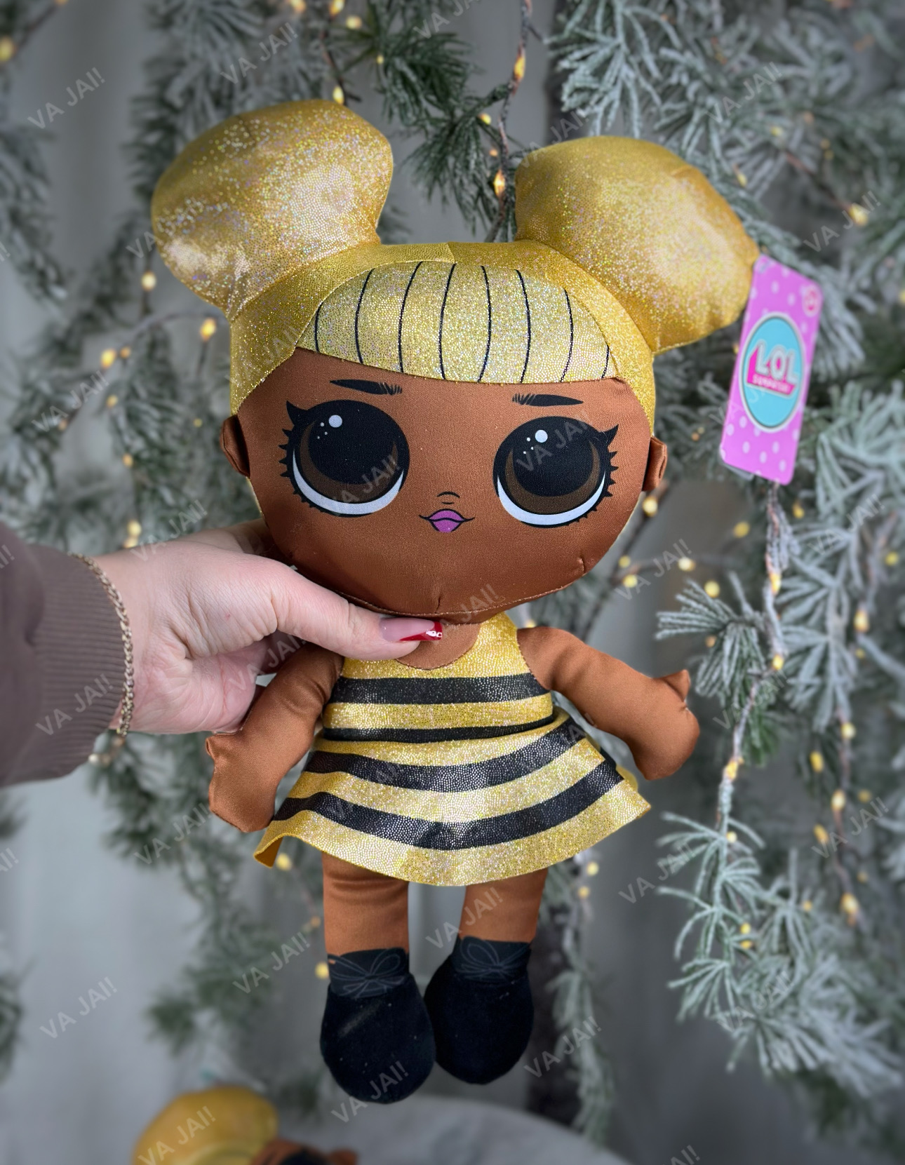 LOL Surprise pliušinis žaislas „Queen Bee“ - Image 3