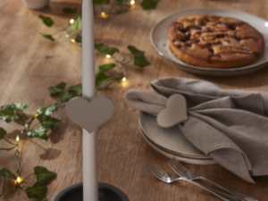 LED žvakidžių aksesuarai – mediniai Kalėdų simboliai