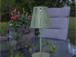 Šviestuvas su saulės baterija „Sola“