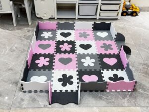 Lavinamasis kilimėlis – dėlionė vaikams „ Lucy“