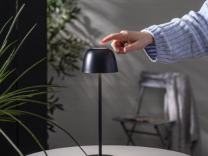 Pakraunamas lauko šviestuvas „Ronda“