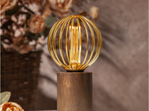 Dekoratyvinė E27 LED lemputė „Metal“