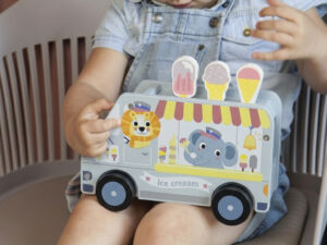 Medinis automobilis su aksesuarais „Ice Cream Truck“