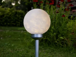 Dekoratyvinos sodo šviestuvas su saulės baterija „Luna“