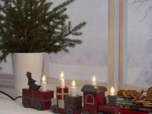 Medinis kalėdinis traukinukas „Candlestick Train“