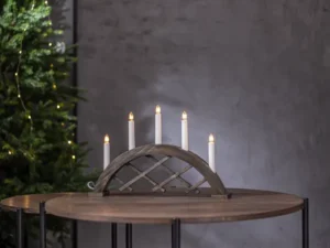 Medinė LED žvakidė „Rute“