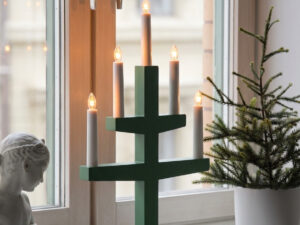 Medinė LED žvakidė „Trapp“