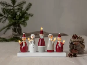 Medinė LED žvakidė „Tomtefamilj“