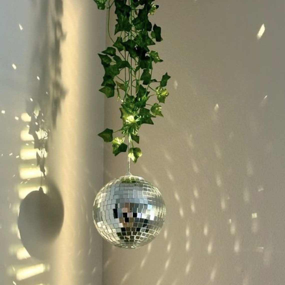 Pakabinama LED dekoracija „Disco“ - Image 3