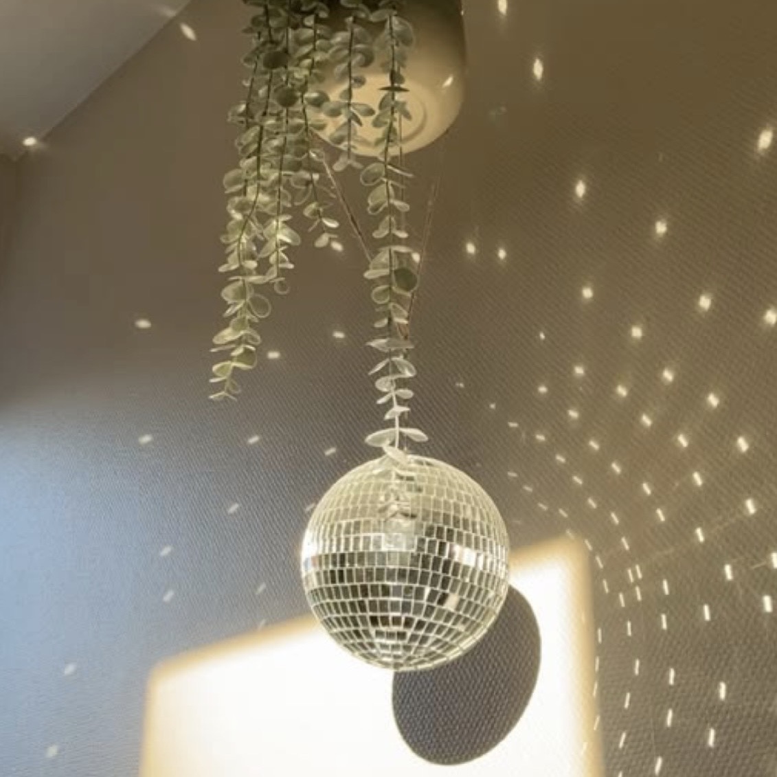 Pakabinama LED dekoracija „Disco“ - Image 4