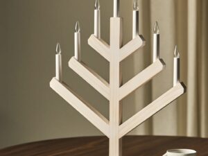 Medinė LED žvakidė „Pine White Washed“