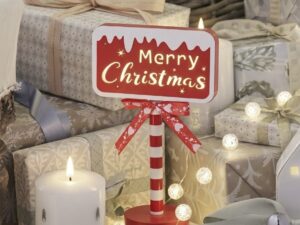 Dekoratyvinis medinis ženklas „Merry Christmas“